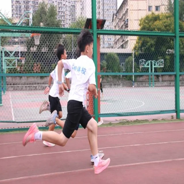 王欣瑜双打表现亮眼争冠成焦点